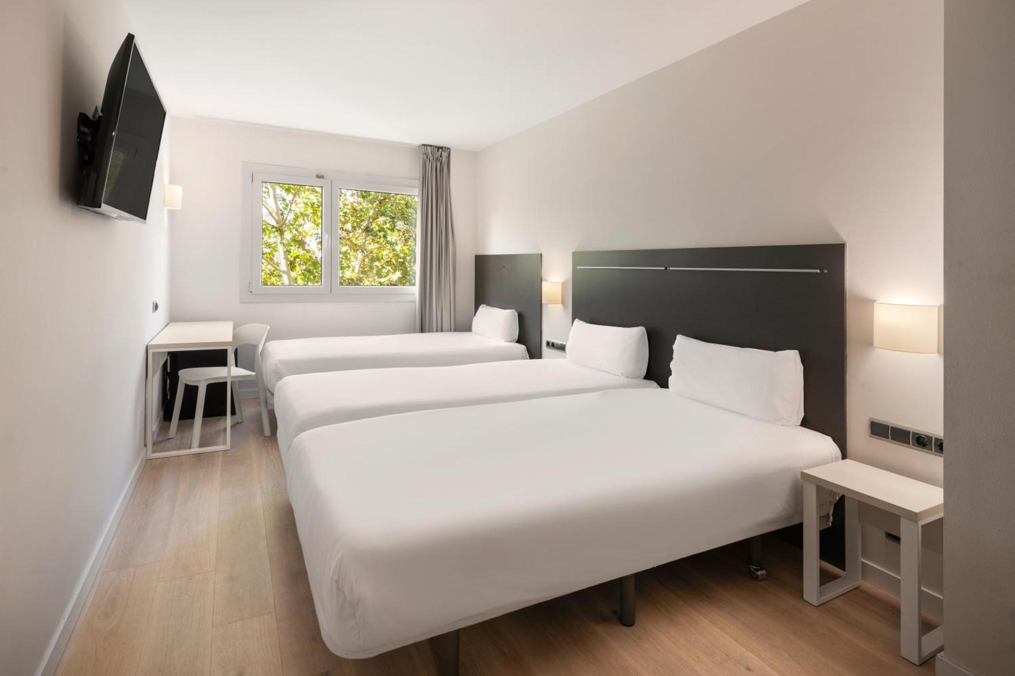 B&B Hotel Barcelona Rubi Luaran gambar